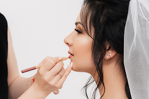 Bride-having-her-makeup-done Bride-having-her-makeup-done