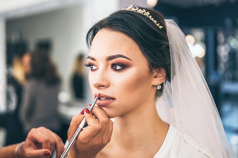 Professional-Bridal-Makeup Professional-Bridal-Makeup